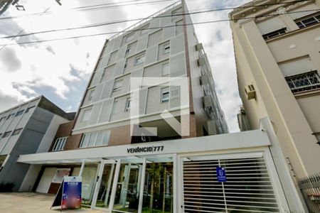 Fachada do Prédio de apartamento para alugar com 1 quarto, 30m² em Farroupilha, Porto Alegre