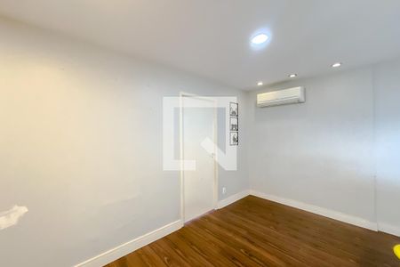 Sala de apartamento para alugar com 3 quartos, 56m² em Brás, São Paulo