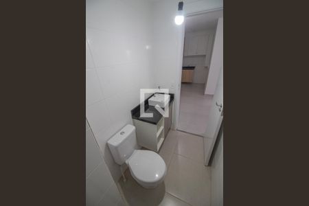 Banheiro  de apartamento para alugar com 2 quartos, 33m² em Santo Amaro, São Paulo