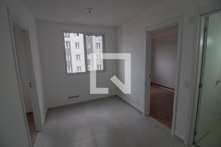 Sala/Cozinha de apartamento para alugar com 2 quartos, 33m² em Santo Amaro, São Paulo
