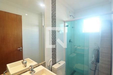 Apartamento à venda com 67m², 2 quartos e 2 vagasBanheiro Social