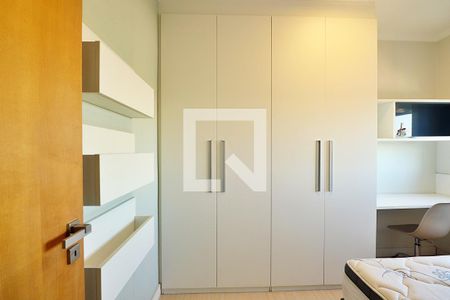 Apartamento à venda com 67m², 2 quartos e 2 vagasQuarto 2