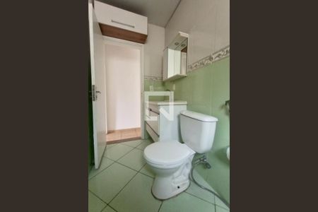 Banheiro de casa para alugar com 1 quarto, 100m² em Cangaíba, São Paulo