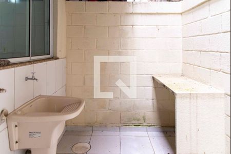 Casa de condomínio para alugar com 66m², 2 quartos e 1 vaga Casa de condomínio para alugar com 66m², 2 quartos e 1 vagaÁrea de Serviço