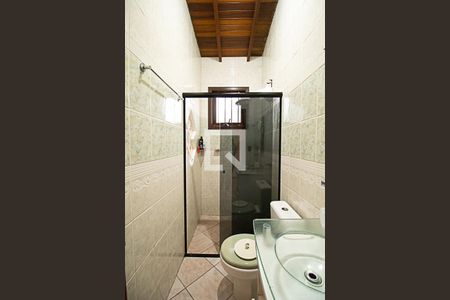 Casa à venda com 1m², 3 quartos e 3 vagasBanheiro quarto 2