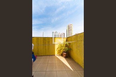 Casa à venda com 275m², 3 quartos e 5 vagas Casa à venda com 275m², 3 quartos e 5 vagasQuintal Fundos