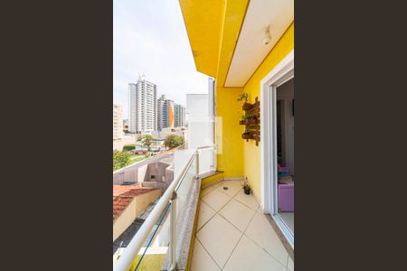 Casa à venda com 275m², 3 quartos e 5 vagas Casa à venda com 275m², 3 quartos e 5 vagasVaranda do Quarto 3