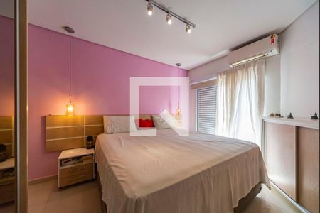 Casa à venda com 275m², 3 quartos e 5 vagas Casa à venda com 275m², 3 quartos e 5 vagasQuarto 1