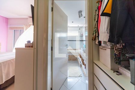 Casa à venda com 275m², 3 quartos e 5 vagas Casa à venda com 275m², 3 quartos e 5 vagasCloset do Quarto 1