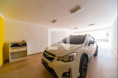 Casa à venda com 275m², 3 quartos e 5 vagas Casa à venda com 275m², 3 quartos e 5 vagasGaragem