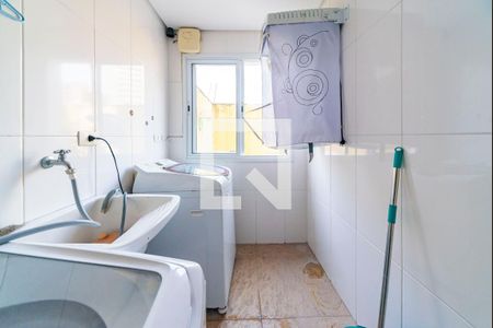 Casa à venda com 275m², 3 quartos e 5 vagas Casa à venda com 275m², 3 quartos e 5 vagasÁrea de Serviço