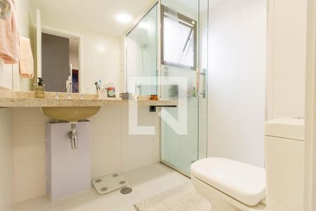 Apartamento à venda com 108m², 3 quartos e 2 vagasBanheiro da Suíte 1