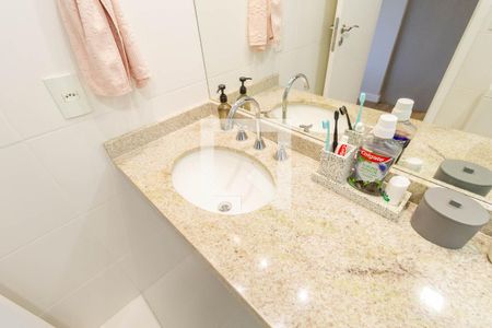 Apartamento à venda com 108m², 3 quartos e 2 vagasBanheiro da Suíte 1