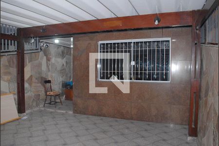 Casa à venda com 170m², 3 quartos e 2 vagasFachada