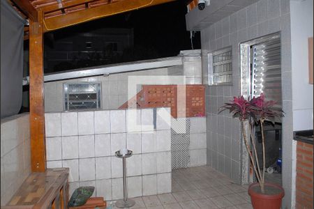 Casa à venda com 170m², 3 quartos e 2 vagasÁrea Comum - Churrasqueira