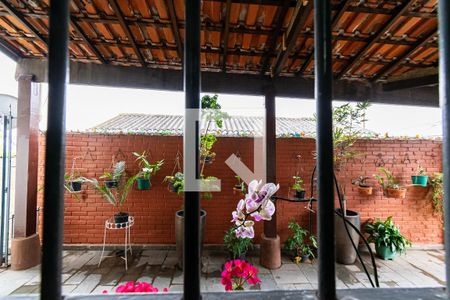 varanda de casa para alugar com 5 quartos, 300m² em Vila Babilônia, São Paulo