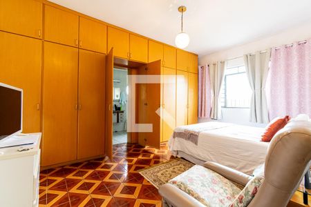 suíte de casa à venda com 5 quartos, 300m² em Vila Babilônia, São Paulo