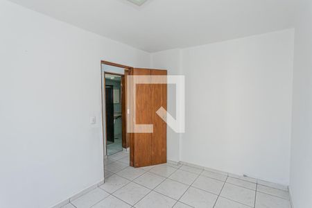 Quarto 1 de apartamento para alugar com 2 quartos, 62m² em Vila Albertina, São Paulo