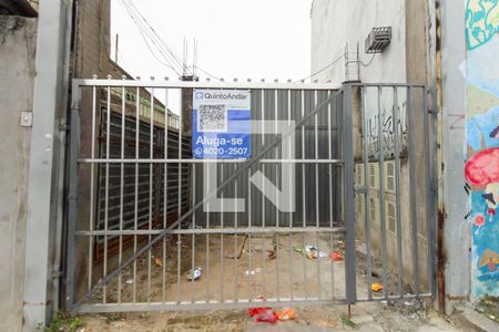 Casa para alugar com 30m², 1 quarto e sem vaga Casa para alugar com 30m², 1 quarto e sem vagaFachada