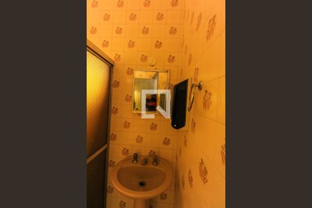 Casa à venda com 200m², 3 quartos e sem vagaBanheiro 