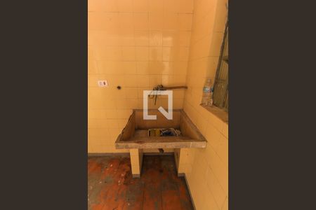 Casa à venda com 200m², 3 quartos e sem vagaÁrea de Serviço