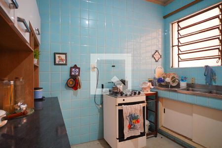 Casa à venda com 411m², 6 quartos e 6 vagasCozinha 1