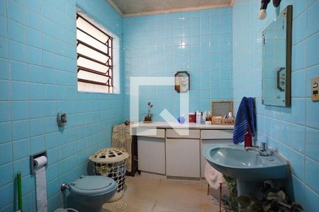 Casa à venda com 411m², 6 quartos e 6 vagasBanheiro