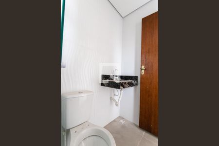 Apartamento para alugar com 40m², 2 quartos e sem vagaBanheiro