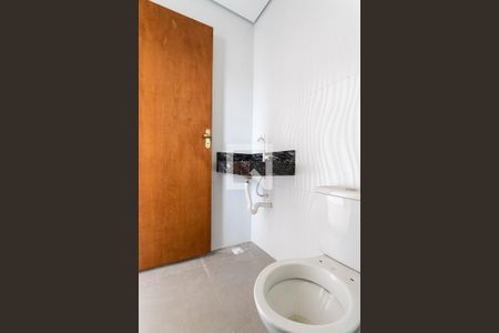 Apartamento para alugar com 42m², 2 quartos e sem vagaBanheiro