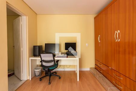 Casa à venda com 160m², 5 quartos e 2 vagasSuíte 3