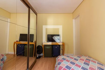 Casa à venda com 160m², 5 quartos e 2 vagasSuíte 2