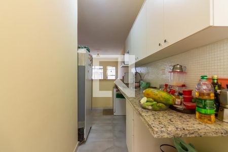 Casa à venda com 160m², 5 quartos e 2 vagasCozinha 