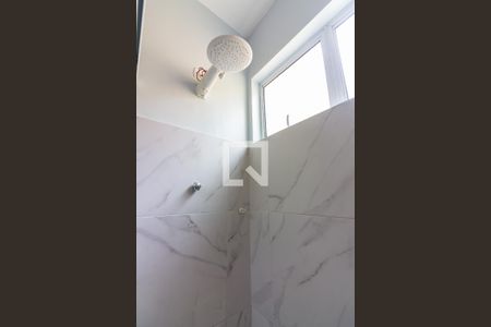 Casa à venda com 160m², 5 quartos e 2 vagasBanheiro 2