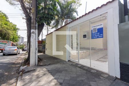 Casa à venda com 160m², 5 quartos e 2 vagasFachada