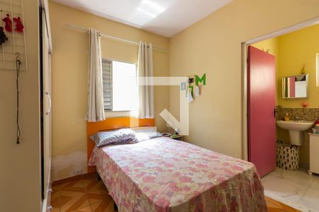 Casa à venda com 160m², 5 quartos e 2 vagasSuíte 1