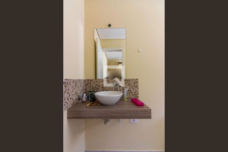 Casa à venda com 160m², 5 quartos e 2 vagasBanheiro da Suíte 2