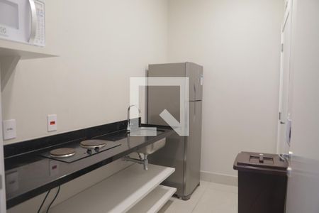 Apartamento para alugar com 38m², 1 quarto e sem vagaÁrea comum - Salão de festas