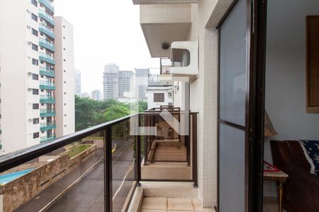 Varanda de apartamento para alugar com 3 quartos, 130m² em Jardim Las Palmas, Guarujá
