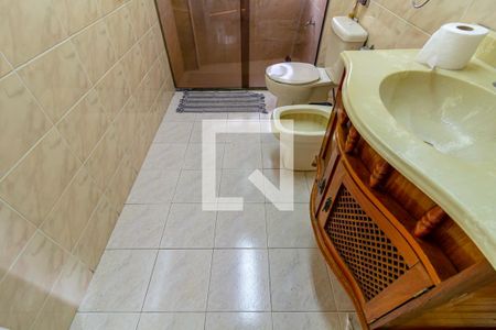 Apartamento para alugar com 60m², 2 quartos e sem vagaBanheiro