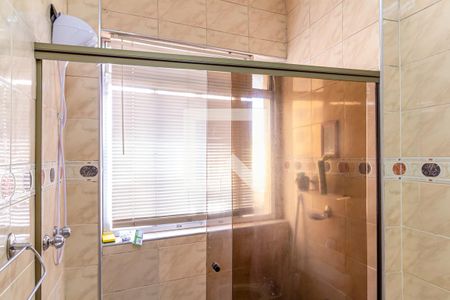 Apartamento para alugar com 60m², 2 quartos e sem vagaBanheiro