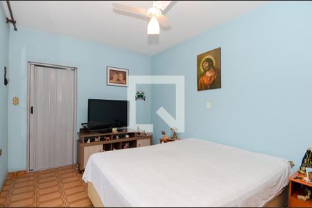 Casa à venda com 220m², 3 quartos e 2 vagasQuarto 3 - Suíte