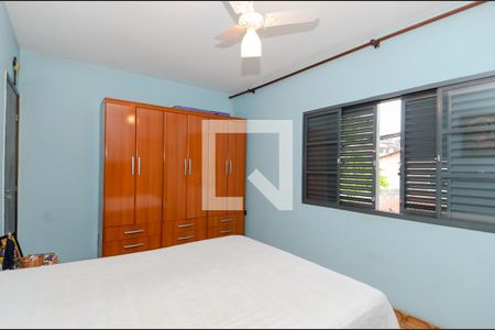 Casa à venda com 220m², 3 quartos e 2 vagasQuarto 3 - Suíte