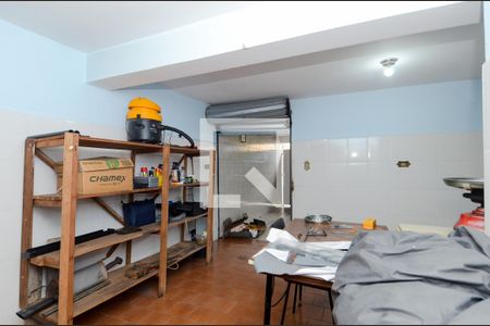Casa à venda com 220m², 3 quartos e 2 vagasQuarto de Serviço