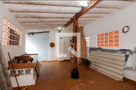 Casa à venda com 220m², 3 quartos e 2 vagasVaranda