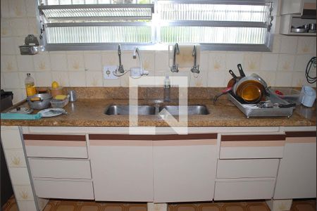 Casa para alugar com 650m², 7 quartos e 20 vagasCozinha