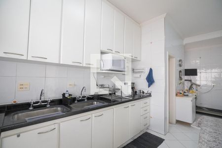 Apartamento à venda com 215m², 3 quartos e 2 vagasCozinha