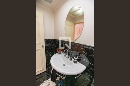 Apartamento à venda com 215m², 3 quartos e 2 vagasLavabo