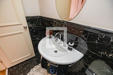 Apartamento à venda com 215m², 3 quartos e 2 vagasLavabo