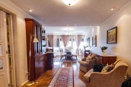 Apartamento à venda com 215m², 3 quartos e 2 vagasSala