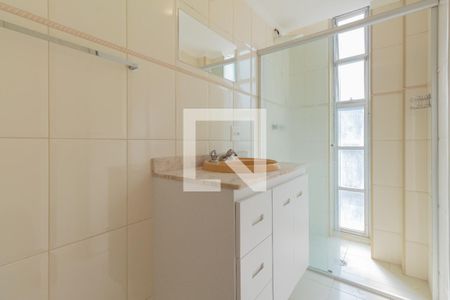 Apartamento para alugar com 162m², 3 quartos e 2 vagas Apartamento para alugar com 162m², 3 quartos e 2 vagasBanheiro da suíte